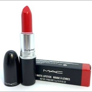 MAC RED ROCK TRUE RED LIPSTICK CLASSIC NEW Matte
